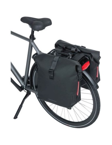Basil fietstas dubbel SoHo Nordlight night zwart 41L