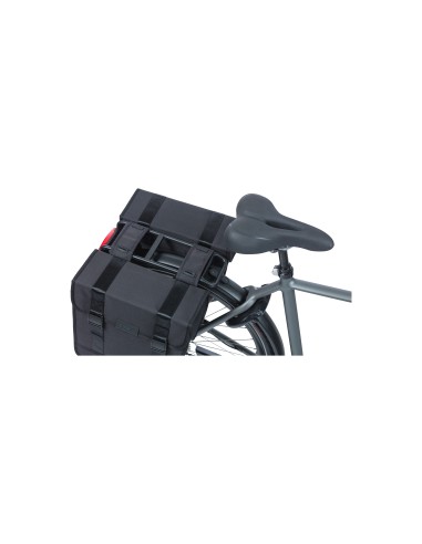 Basil fietstas dubbel Tour XL zwart 35L