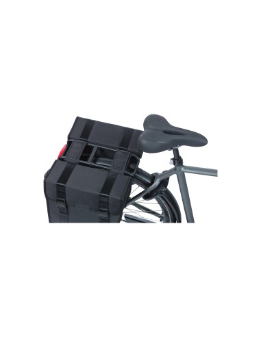 Basil fietstas dubbel Tour Waterproof zwart 28L