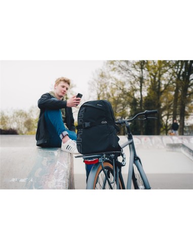 Basil rugtas Flex zwart 17L