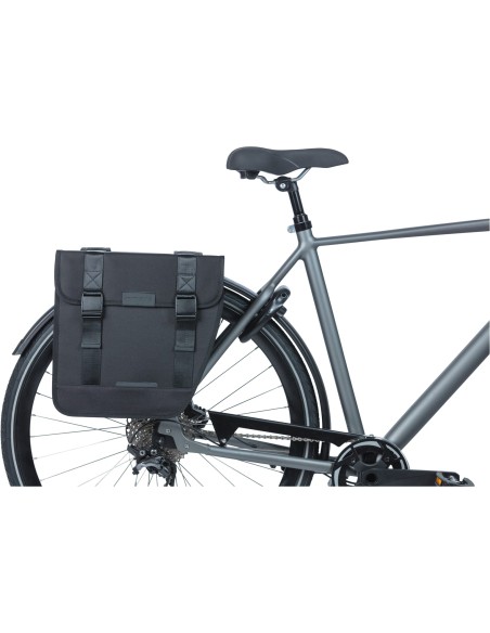 Basil fietstas dubbel Tour zwart 28L