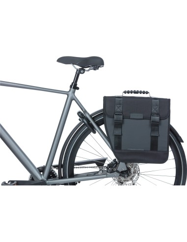 Basil fietstas enkel Tour Waterproof zwart Links 14L
