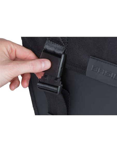 Basil fietstas dubbel Tour Waterproof zwart 28L