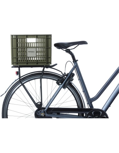 Basil fietskrat M moss green 29.5L recycled