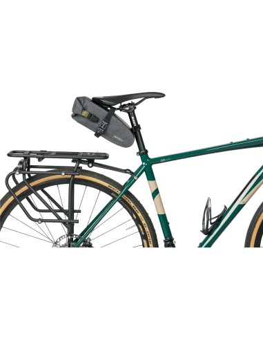 Basil zadeltas Navigator Storm M zwart 1,5L