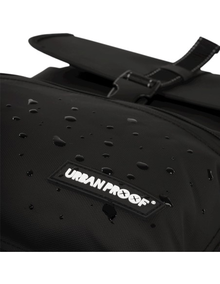 Urban Proof rugtas Cargo backpack recycled zwart 20L