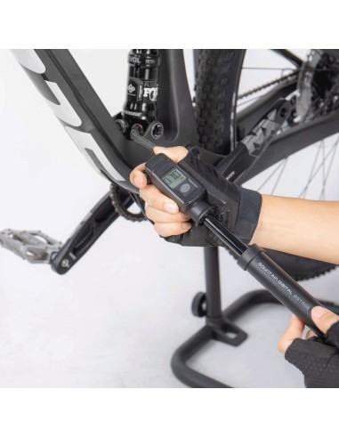 Topeak minipomp Mountain Digital 2Stage met slang 7.5 cm