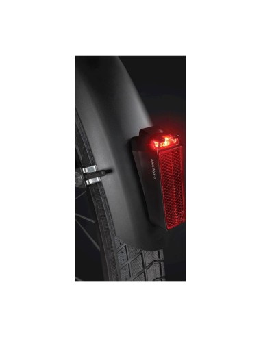 Axa achterlicht Nyx batterij spatbord