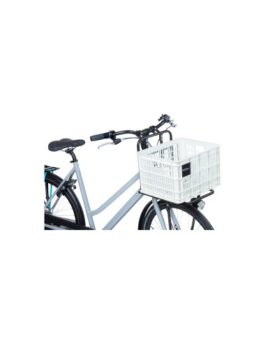 Basil fietskrat M bright white 29.5L recycled